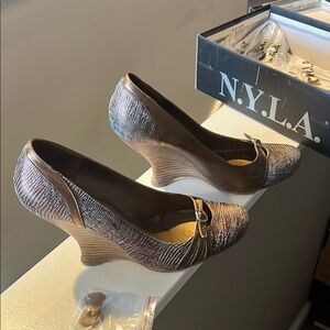 N.Y.L.A. Women's Brown and Silver Wedge Shoes